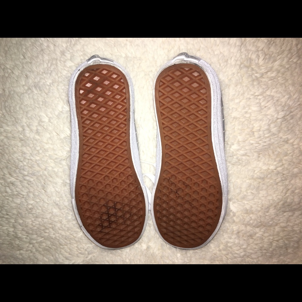 Vans - Picture 7 of 7